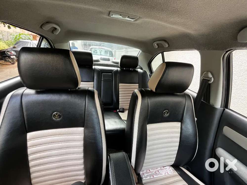 Maruti Suzuki Dzire 2011 Year