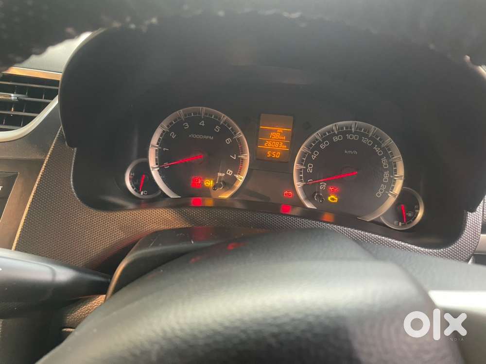 Maruti Suzuki Swift 2016 Petrol 24000 Km Driven