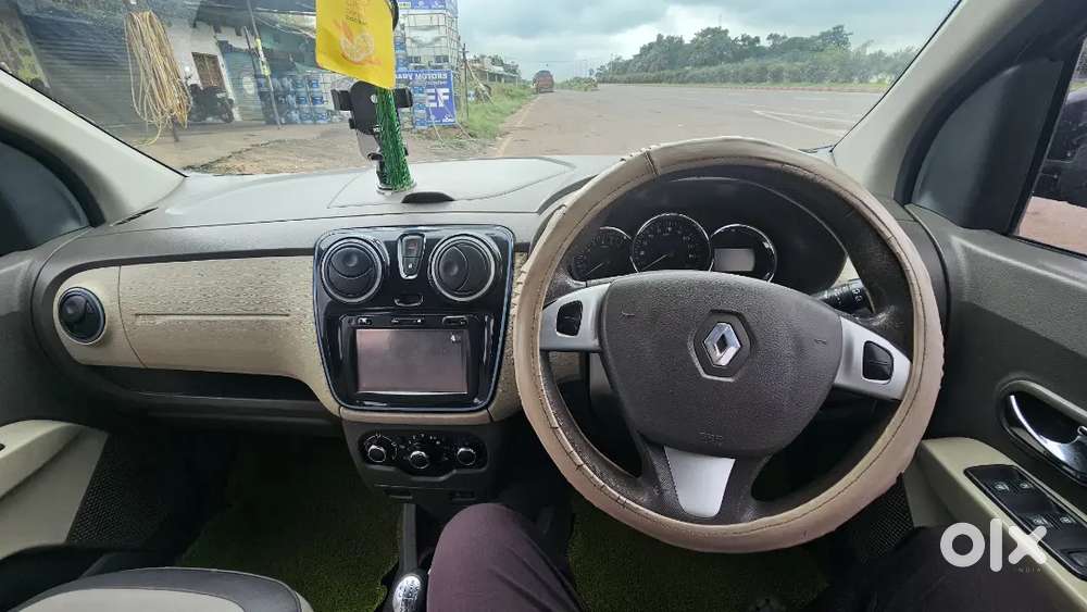 Renault Lodgy Diesel 2015