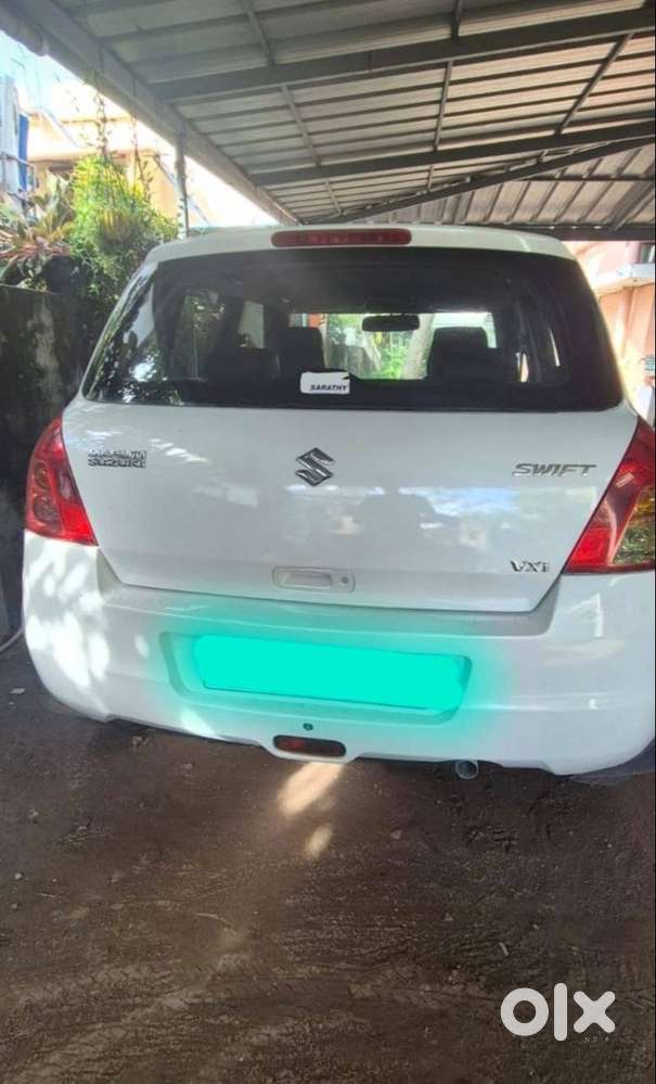 Maruti Suzuki Swift 2010