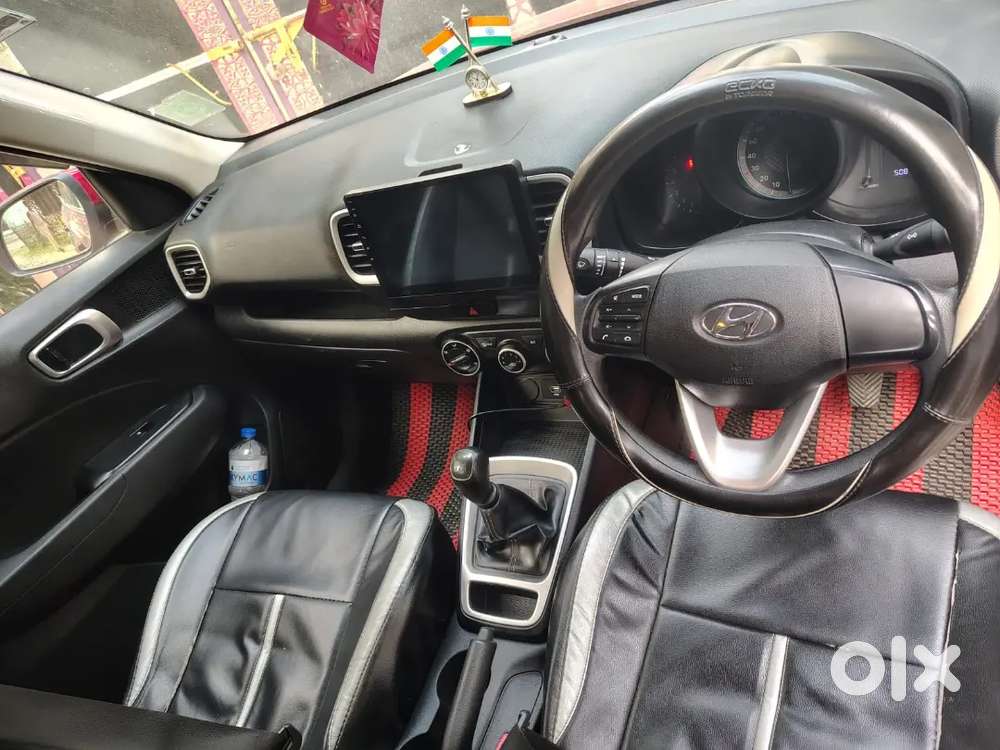 Hyundai New Venue 2021 Petrol 50000 Km Driven