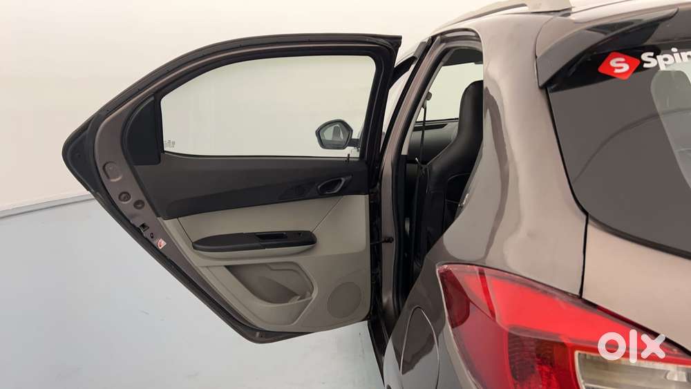 Tata Tiago 1.2 Revotron Xt, 2019, Petrol