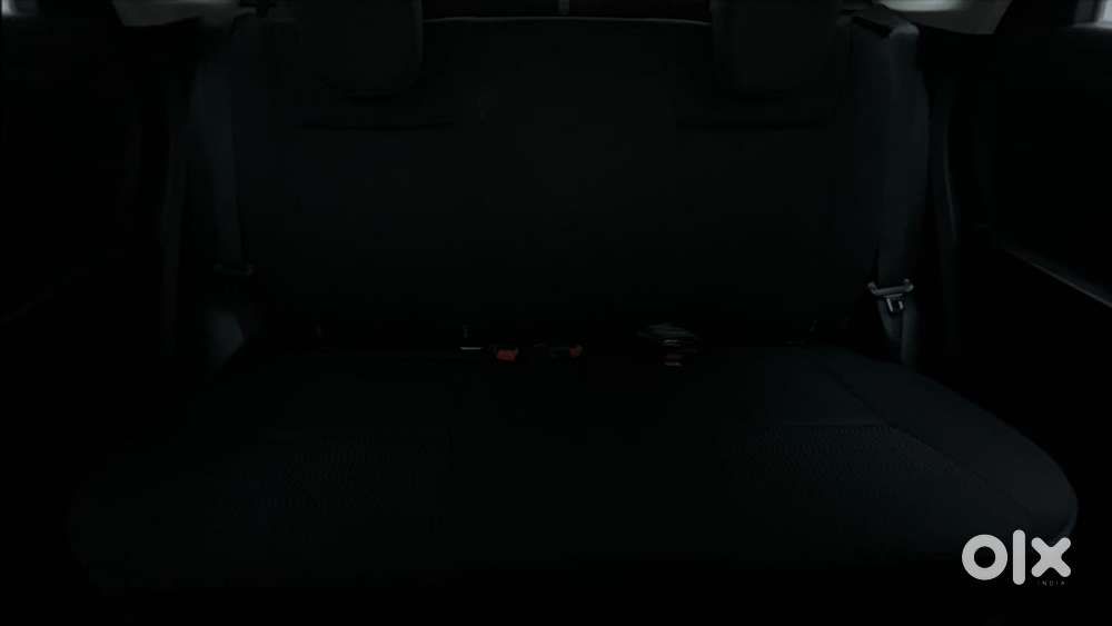 Maruti Suzuki Vitara Brezza 1.5 Vxi At, 2021, Petrol