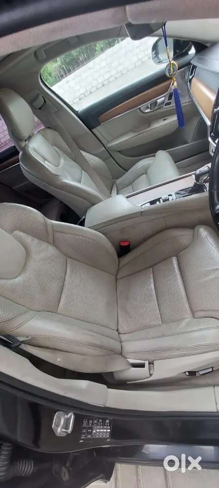 Volvo S90 2018 Diesel 105000 Km Driven