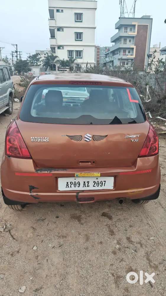 Maruti Suzuki Swift 2005 Petrol 99850 Km Driven
