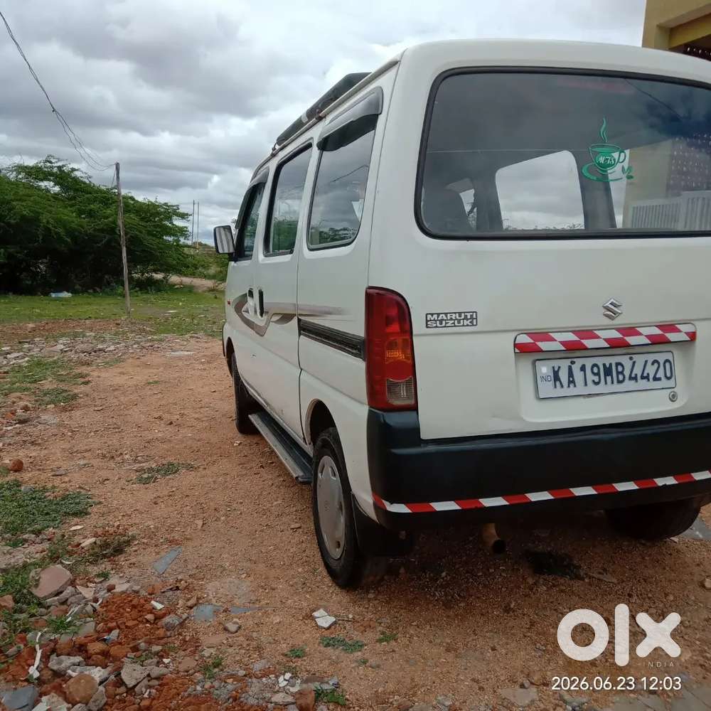 Maruti Suzuki Eeco 2011