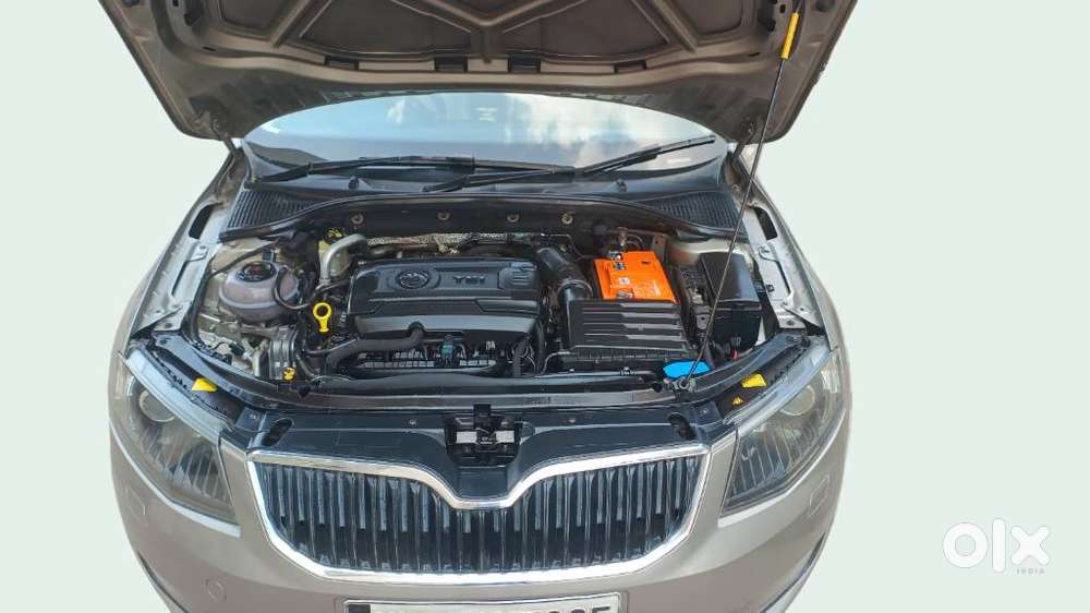 Skoda Octavia 1.8 Tsi Style Plus At, 2016, Petrol