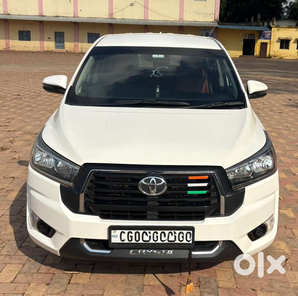 Toyota Innova Crysta 2020