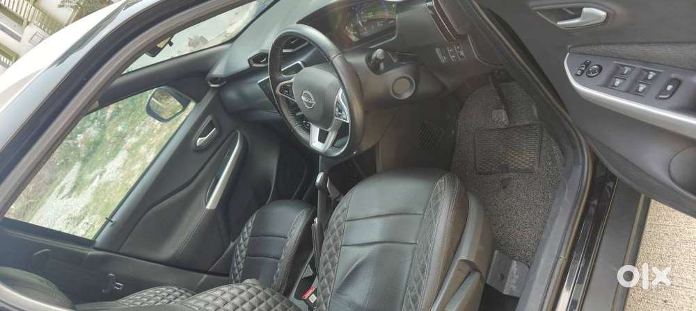 Nissan Magnite 1.0 Xv Premium Turbo Cvt (o), 2023, Petrol