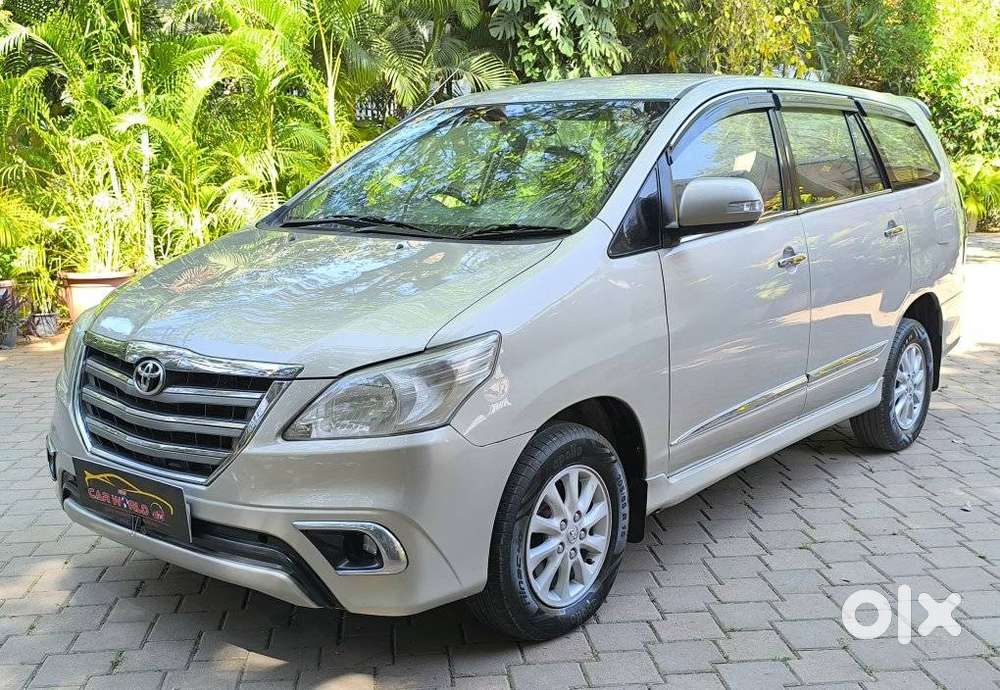 Toyota Innova 2.5 V 8 Str, 2013, Diesel