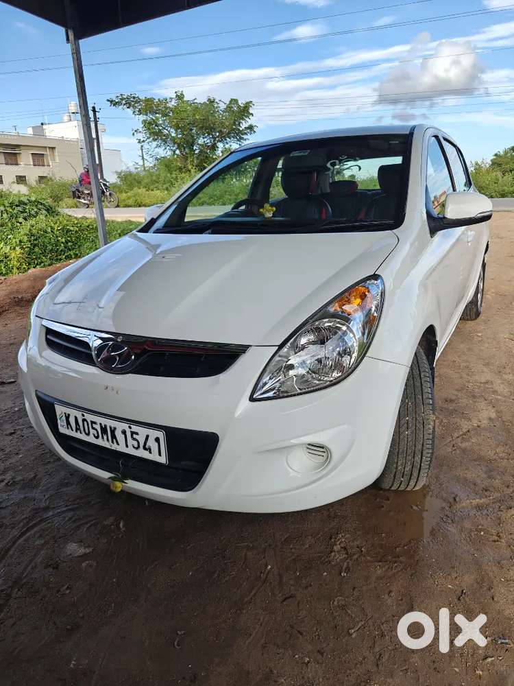 Hyundai I20 Sportz Petrol
