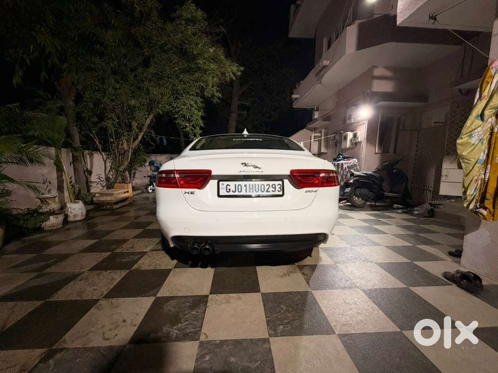 Jaguar Xe Diesel 2017