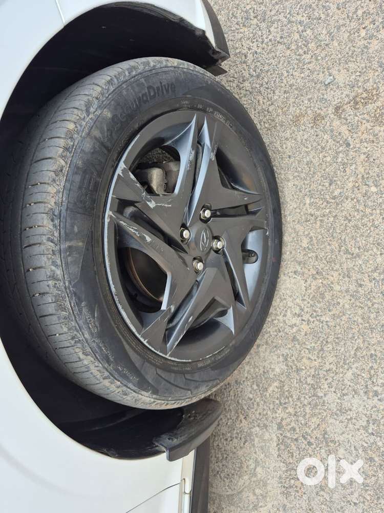Hyundai I20 Sportz 1.2 Mt, 2022, Petrol