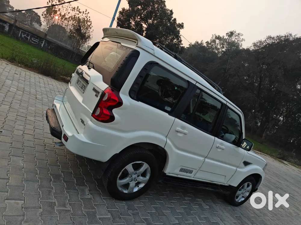 Mahindra Scorpio 2019 Diesel 72000 Km Driven