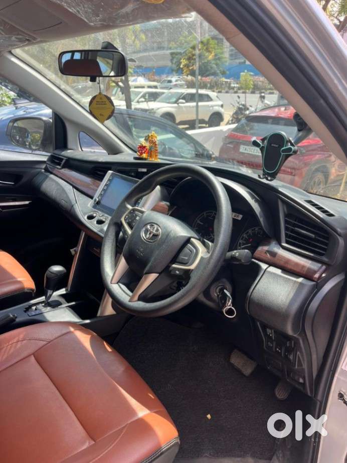 Toyota Innova Crysta 2.4zx Automatic, 2021, Diesel