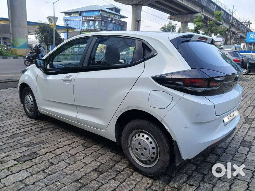Tata Altroz 1.2 Xm, 2020, Petrol
