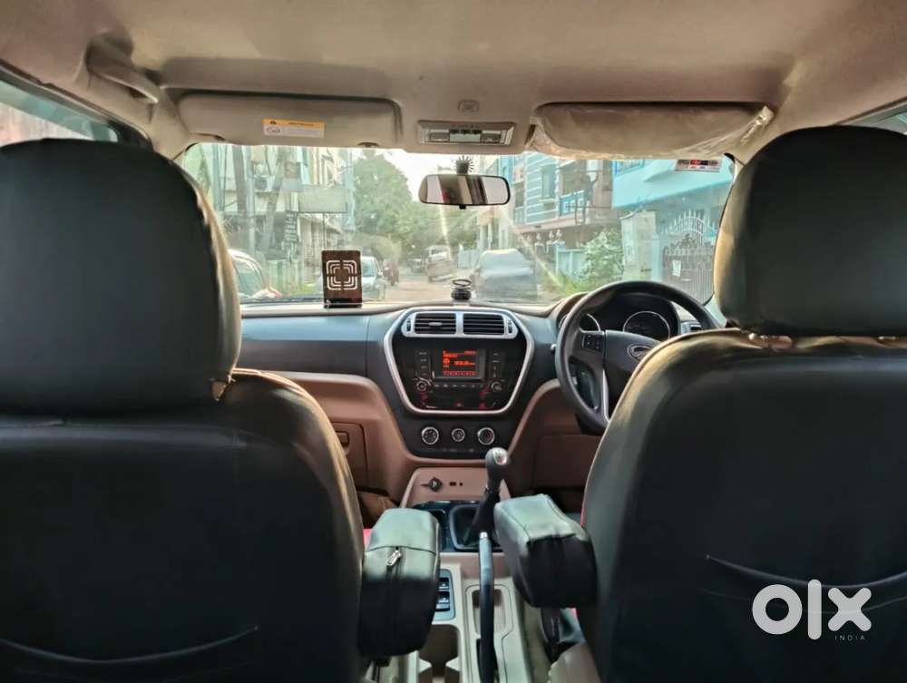 Mahindra Tuv 300 Mhawk100 T8, 2017, Diesel