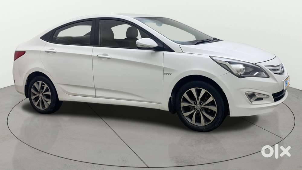 Hyundai Verna 1.6 Vtvt Sx, 2017, Petrol