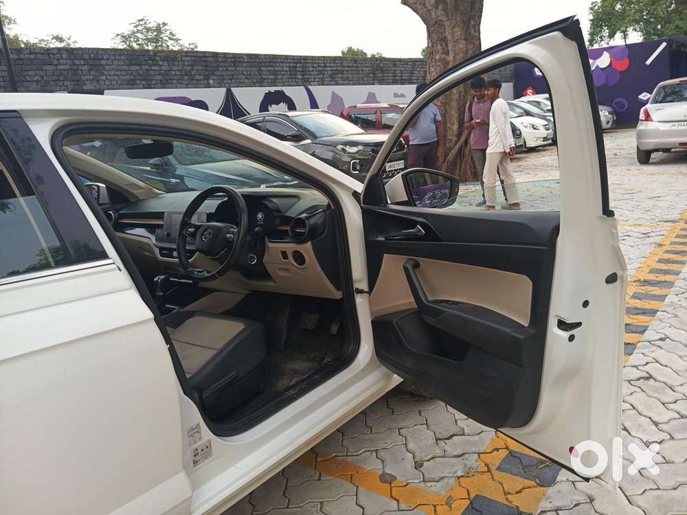 Skoda Slavia Style 1.5l Tsi Dsg, 2022, Petrol