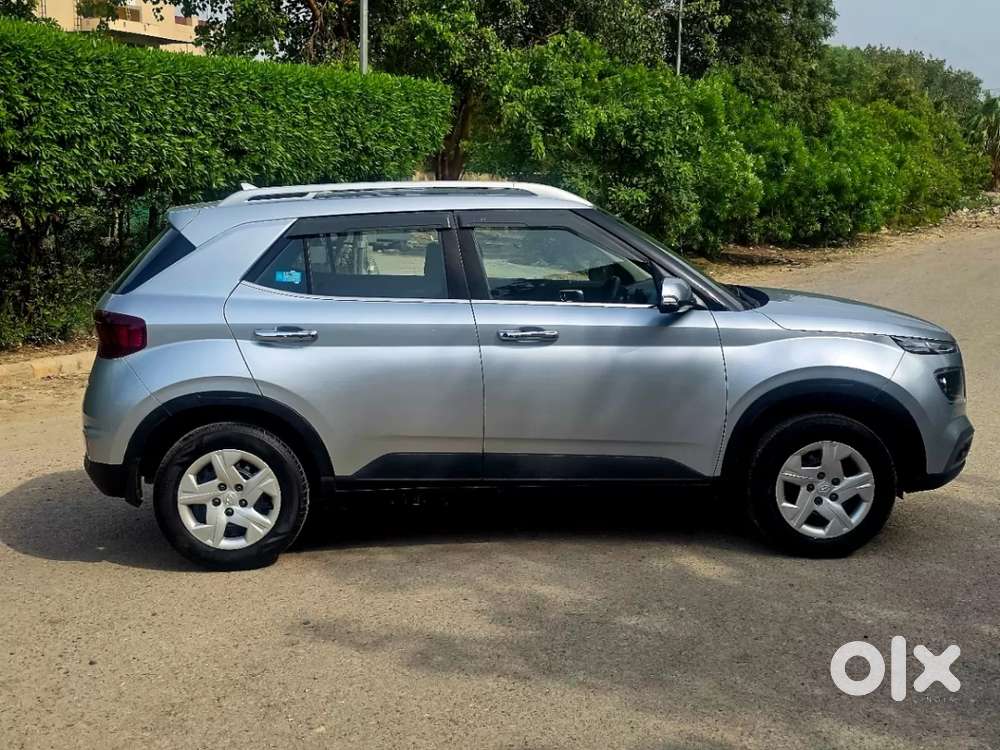 Hyundai Venue 1.2 S Plus, 2021, Petrol