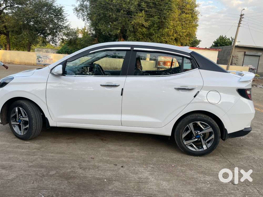 Hyundai Aura Sx 2024