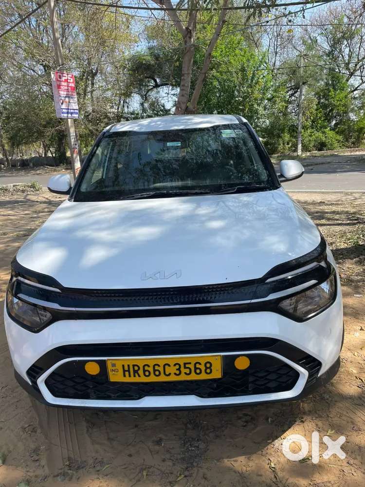 Kia Carens 2023 Diesel 100000 Km Driven