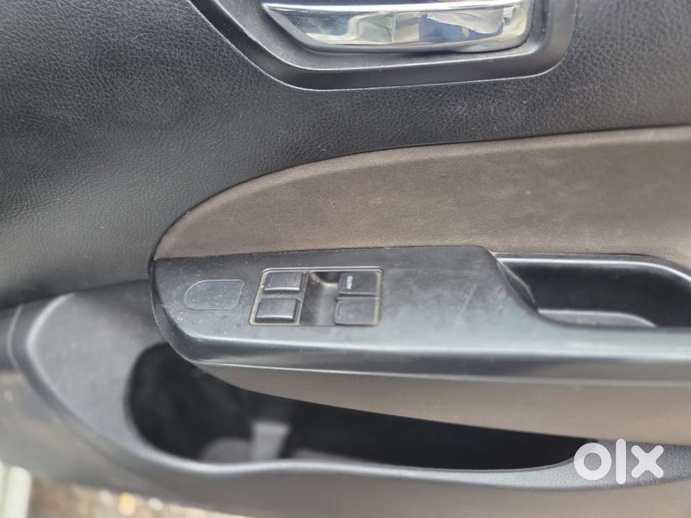 Maruti Suzuki Swift Lxi Option, 2015, Petrol