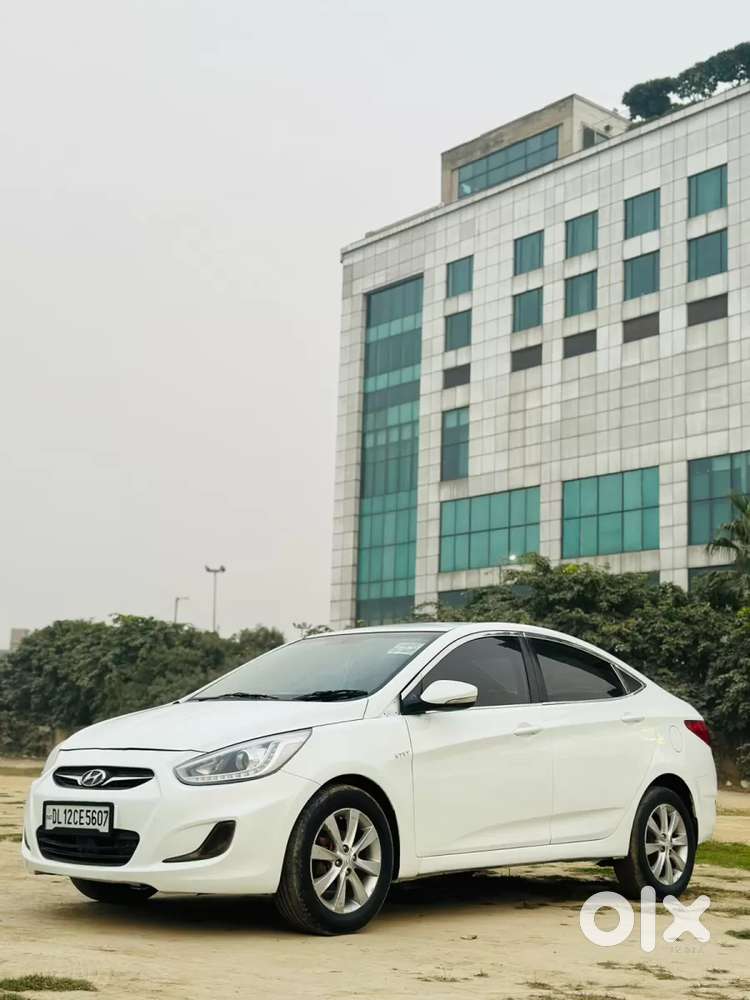 Hyundai Verna Fluidic 1.6 Vtvt Sx, 2013, Petrol