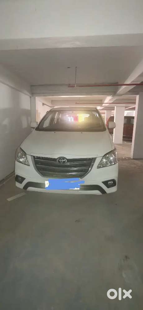 Toyota Innova 2013 Diesel 215000 Km Driven