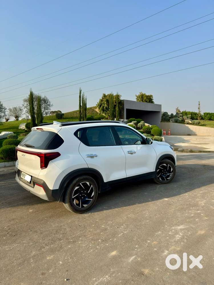 Kia Sonet 2025 Petrol Well Maintained