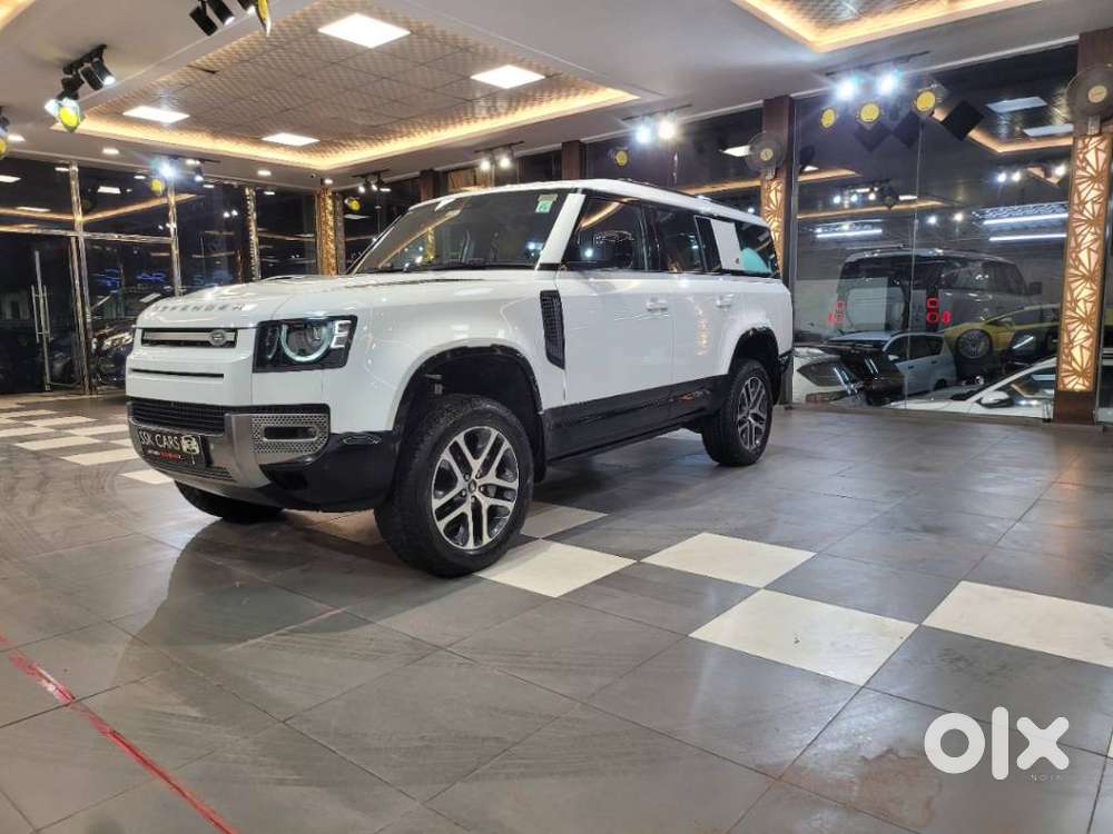 Land Rover Defender 3.0 L 130 Hse, 2023, Diesel