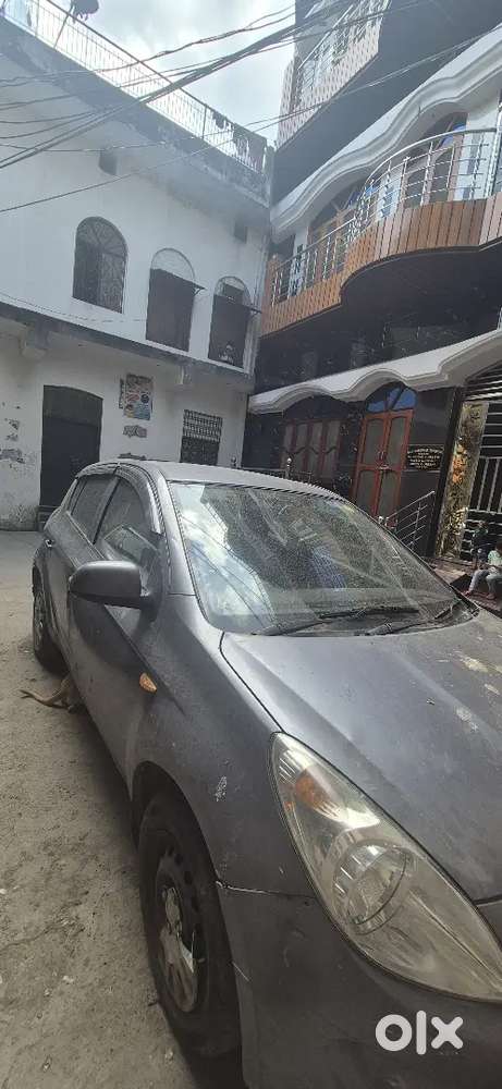Hyundai I20 2010 Petrol 71000 Km Driven 2030 Tak Valid