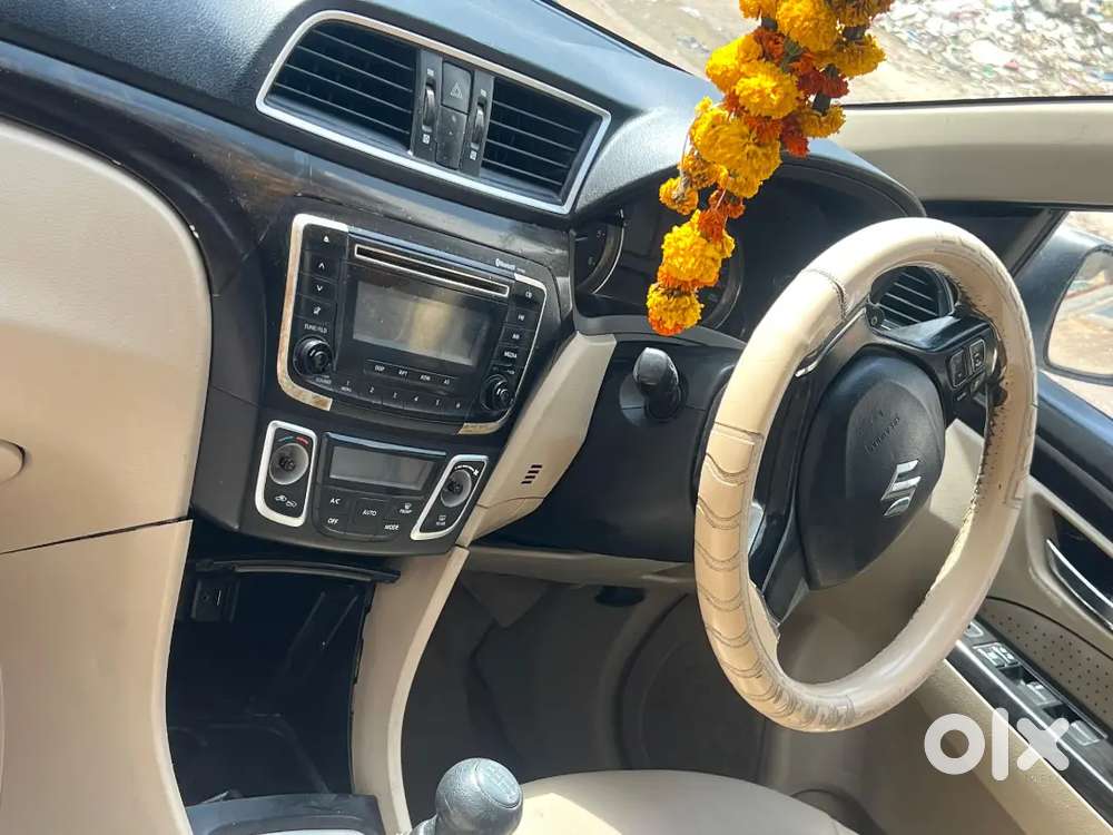 Register 2018maruti Suzuki Ciaz 2015 Diesel 130000 Km Driven