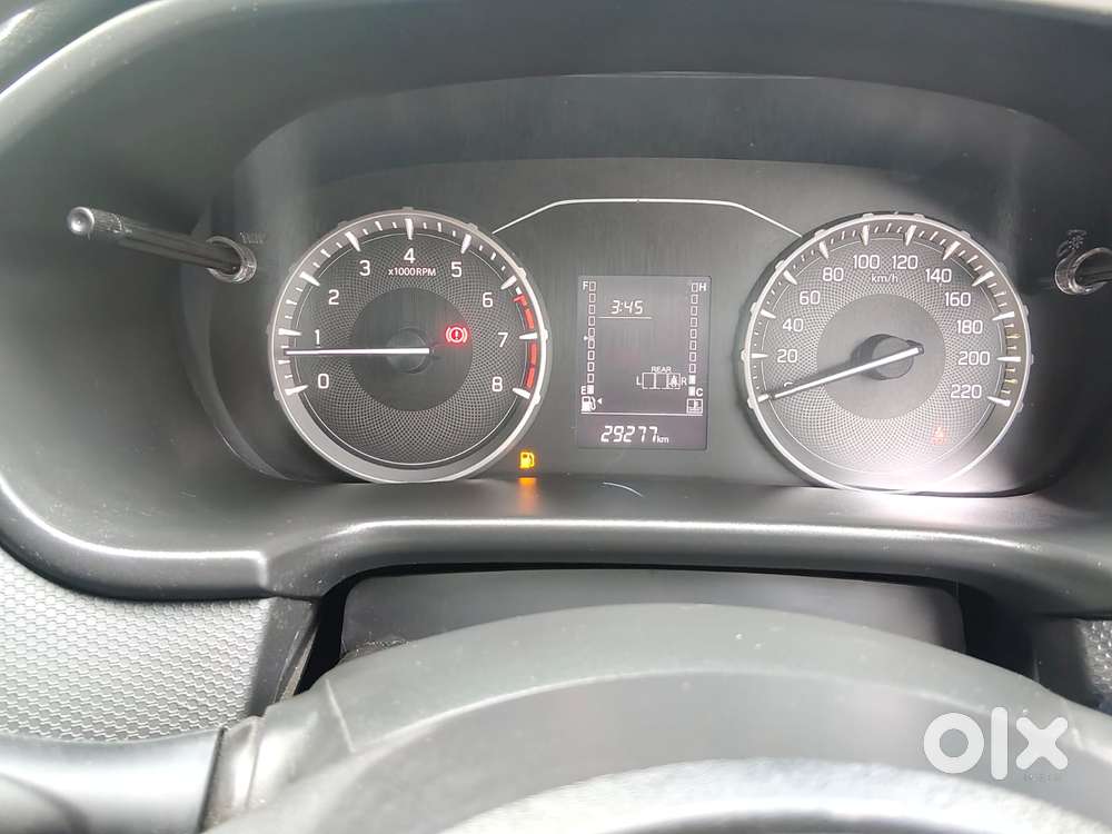 Maruti Suzuki Brezza 1.5 Lxi Smart Hybrid, 2024, Petrol