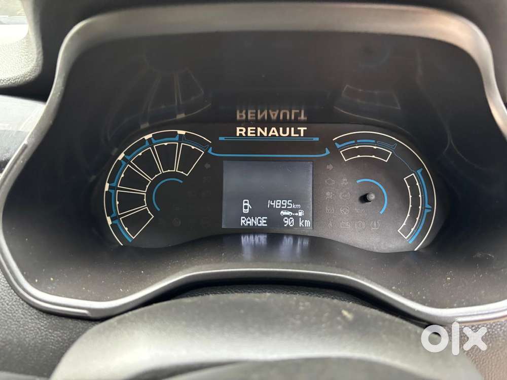 Renault Triber Rxt, 2021, Petrol