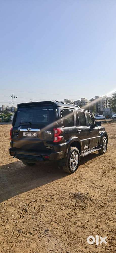 Mahindra Scorpio S11 Mt 7s, 2021, Diesel