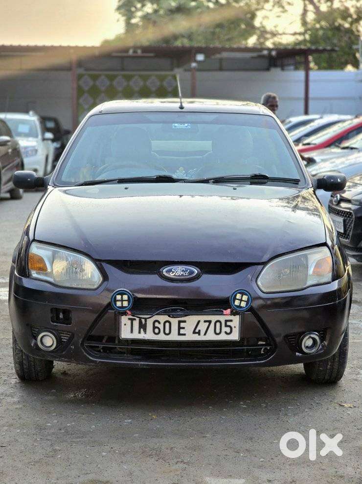 Ford Ikon 1.8 Zxi, 2009, Diesel