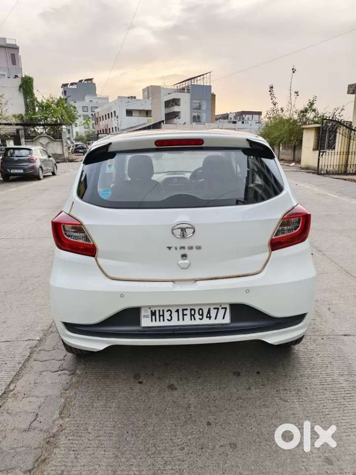 Tata Tiago Xe, 2021, Petrol