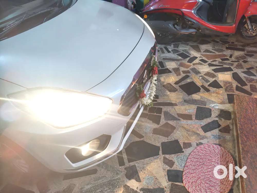 Maruti Suzuki Dzire 2020 Petrol 40000 Km Driven