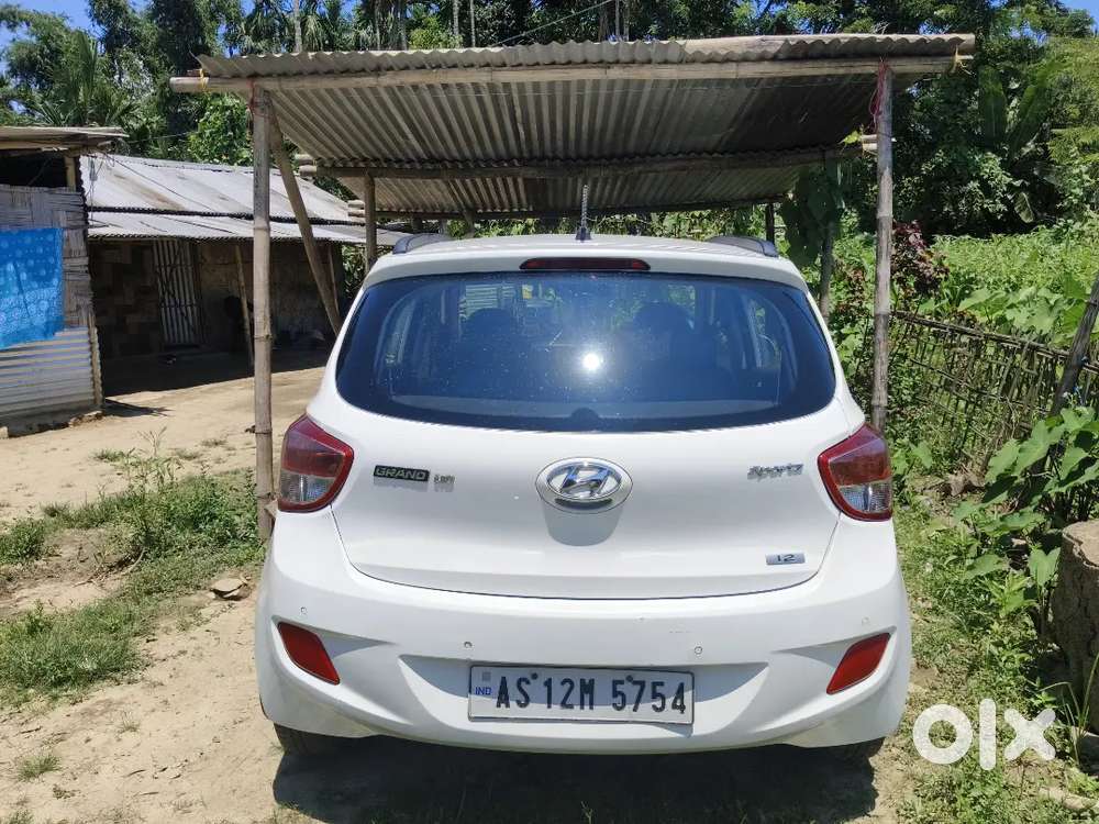 Hyundai Grand I10 Sportz 2015
