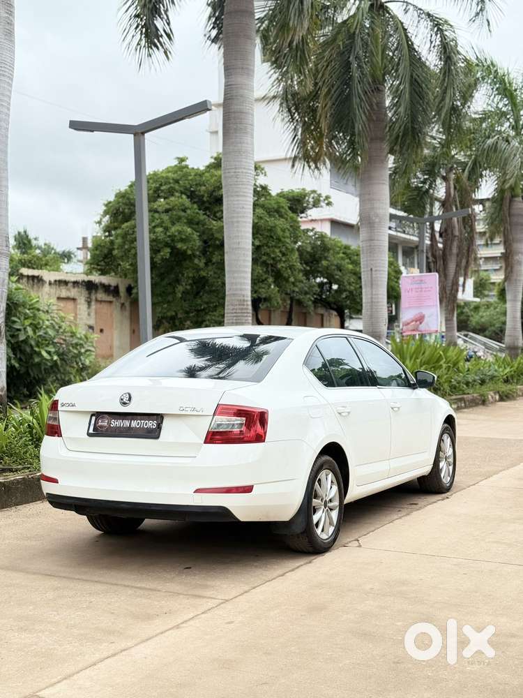 Skoda Octavia 2013-2017 Zeal Elegance 2.0 Tdi At, 2014, Diesel
