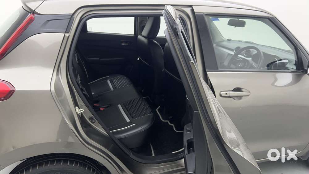 Maruti Suzuki Swift 2018 Vxi, 2022, Petrol