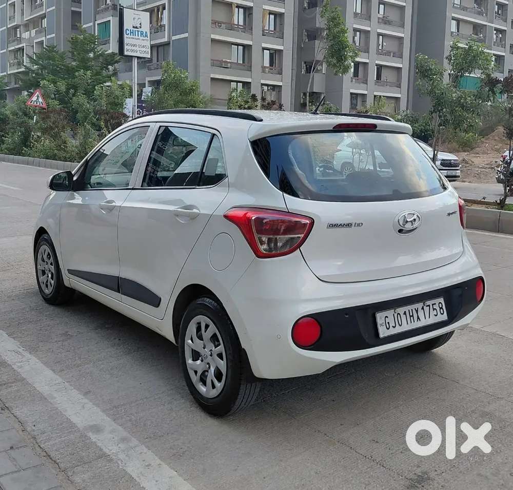 Grand I10 Sport 1 2