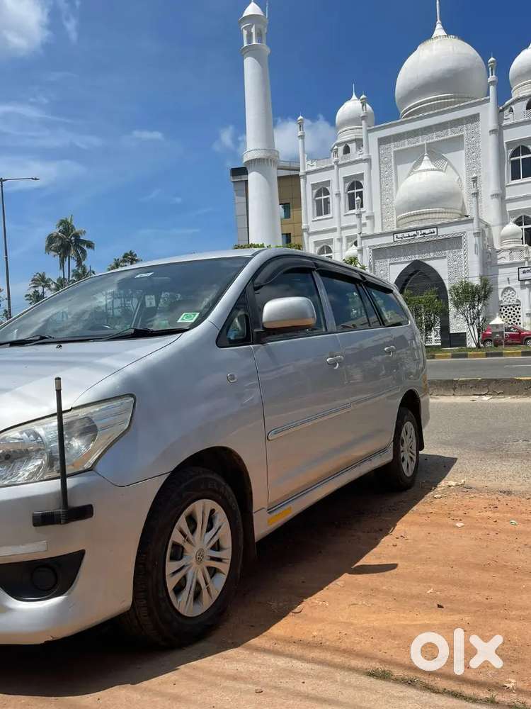 Toyota Innova Diesel 2012 Year