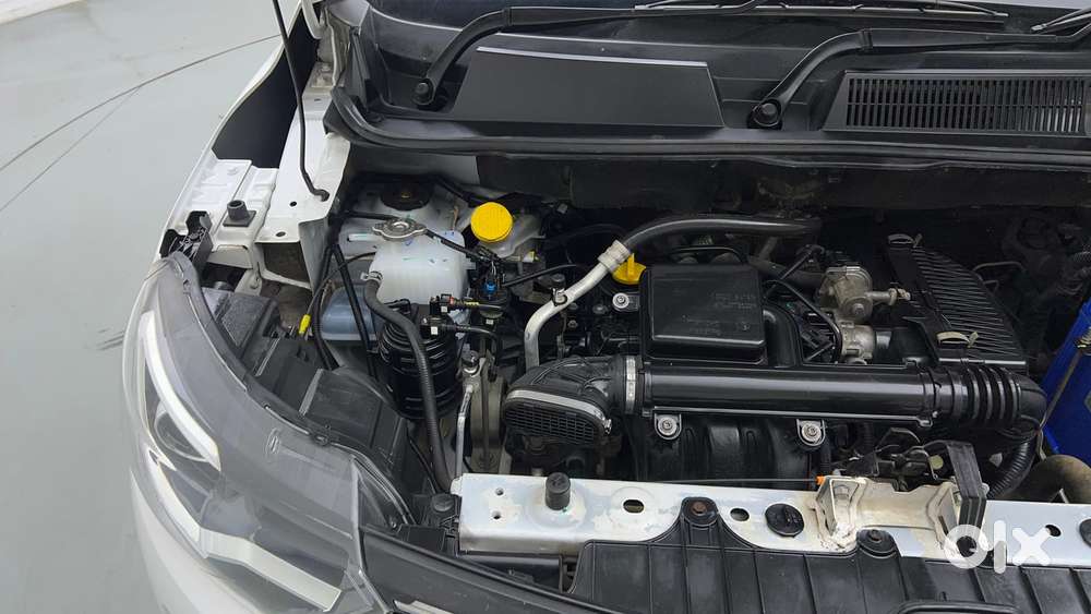 Renault Triber Rxl, 2020, Petrol