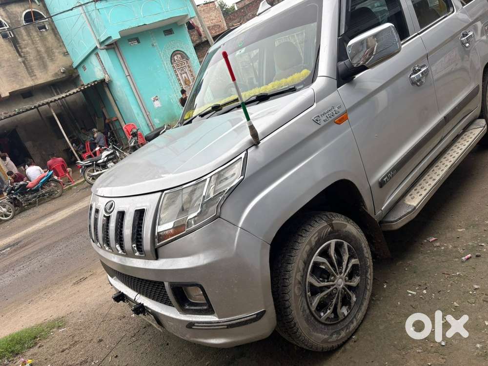 Mahindra Tuv 300 2018 Diesel Well Maintained