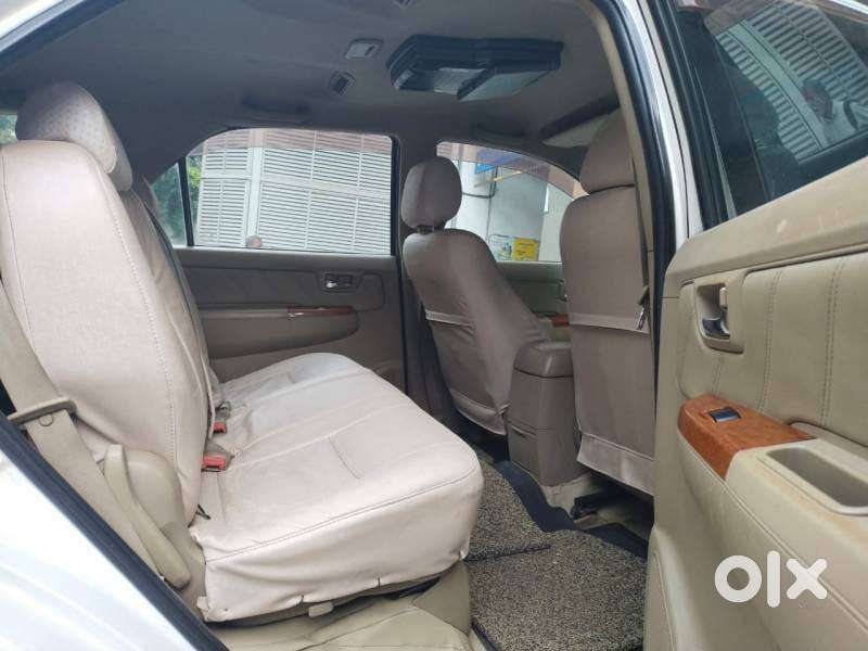Toyota Fortuner 3.0 4x2 Mt, 2009, Diesel