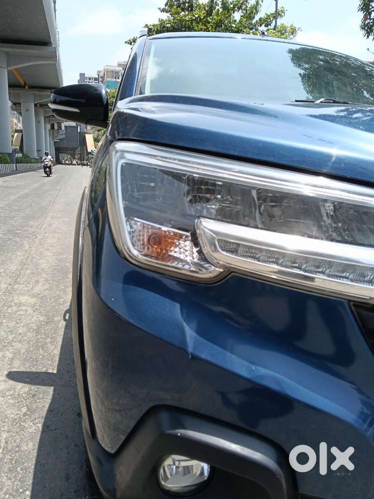 Maruti Suzuki Xl6 1.5 Alpha Mt, 2019, Petrol