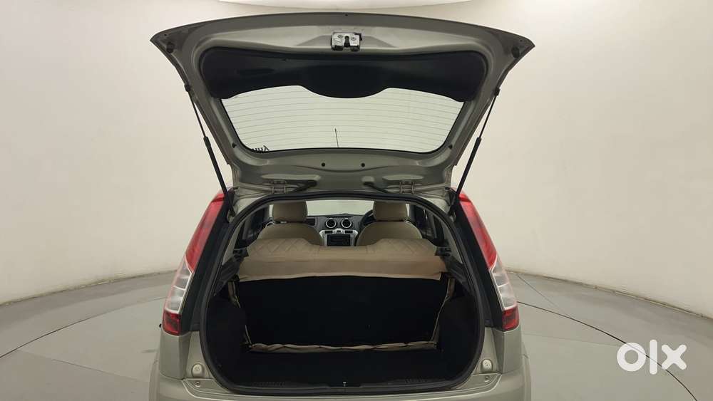 Ford Figo 2010-2012 Petrol Zxi, 2013, Petrol