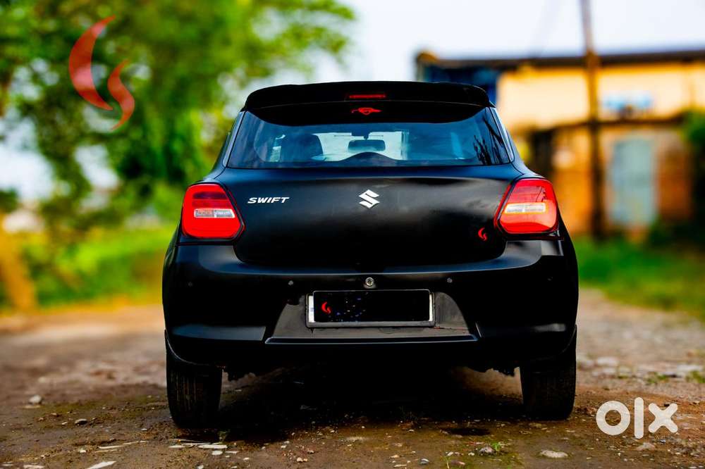 Maruti Suzuki Swift Vvt Vxi, 2021, Petrol
